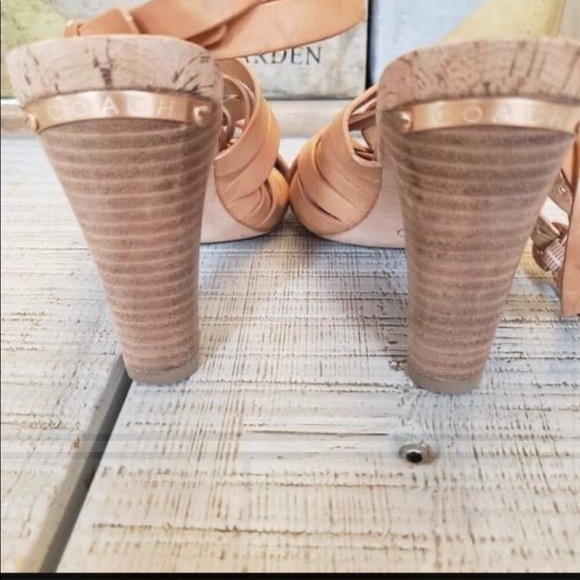 authentic coach heels - Picture 4 of 5